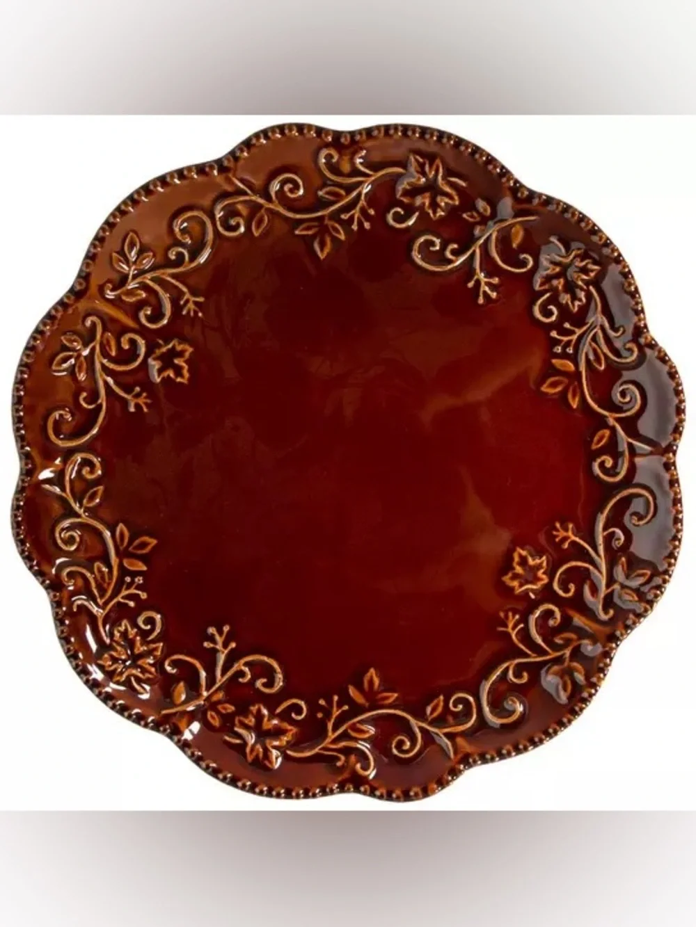 Embossed Scalloped Salad Plates